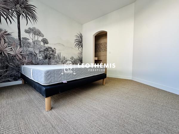 SPACIEUSE VILLA COEUR DE VILLE – PISCINE INTÉRIEURE
