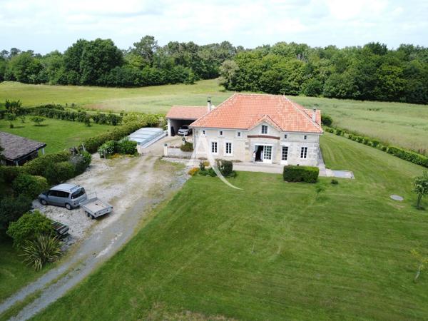 Maison Villexavier 8 pièce(s) 266 m2