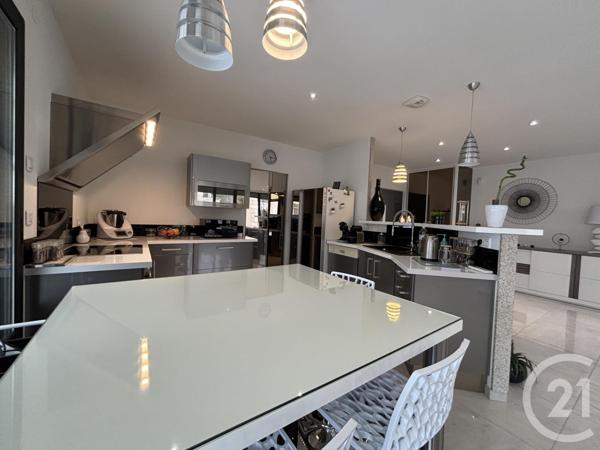 Appartement T4 à vendre  4 pièces - 111 m2 PERIGUEUX - 24