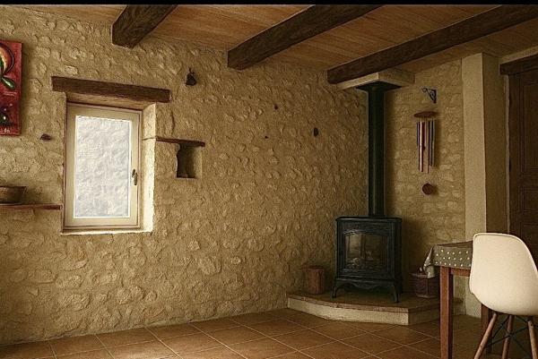 Belle propriété de charme en pierre avec gîtes, piscine et dépendances Chancelade