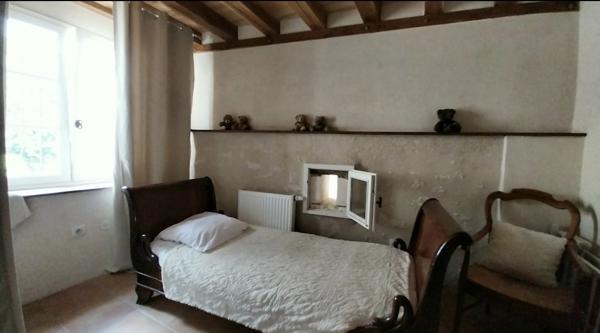 Belle propriété de charme en pierre avec gîtes, piscine et dépendances Chancelade