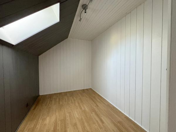 Maison à vendre 6 pièces AIGUEPERSE (69) - 152m² - 4 chambres - garage ouvert - dépendance - terrain 923 m²