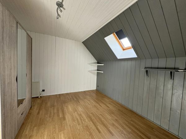 Maison à vendre 6 pièces AIGUEPERSE (69) - 152m² - 4 chambres - garage ouvert - dépendance - terrain 923 m²