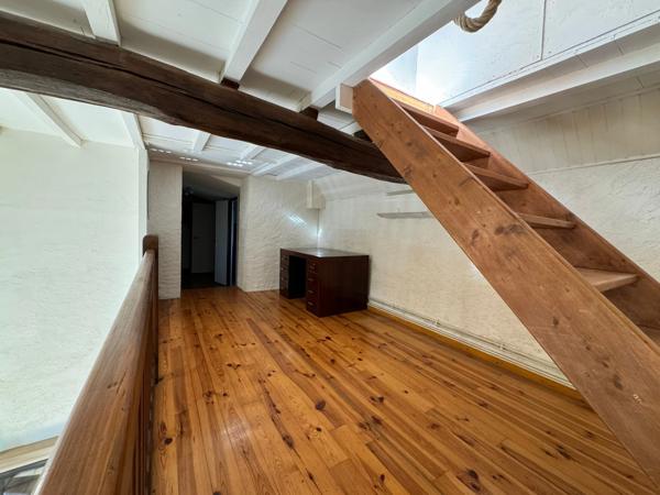 Maison à vendre 6 pièces AIGUEPERSE (69) - 152m² - 4 chambres - garage ouvert - dépendance - terrain 923 m²