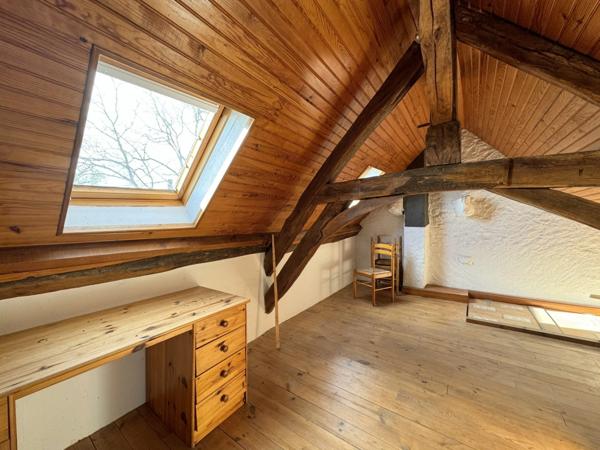 Maison à vendre 6 pièces AIGUEPERSE (69) - 152m² - 4 chambres - garage ouvert - dépendance - terrain 923 m²