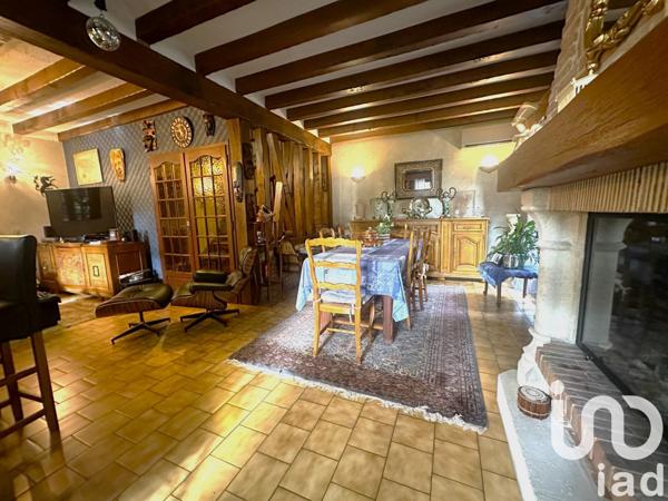 Maison à vendre 6 pièces 170 m² Le Mesnil-Esnard