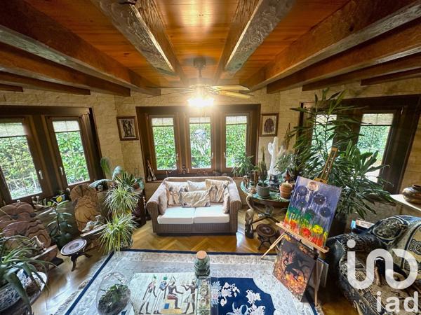 Maison à vendre 6 pièces 170 m² Le Mesnil-Esnard