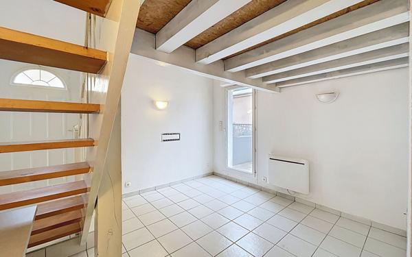 Appartement à vendre    2 pièces • 24,44 m2 Bourg-lès-Valence