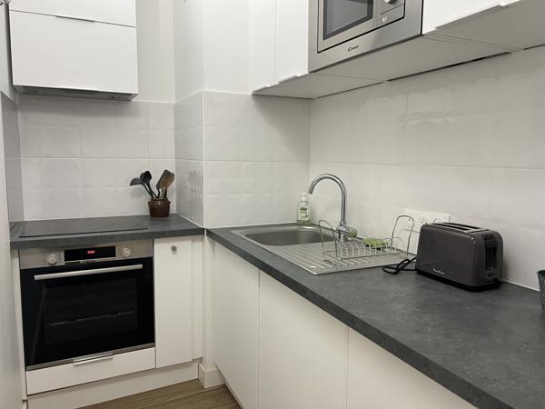 Marseille (13007) LOCATION MEUBLÉE APPARTEMENT 34,73 M2 TYPE 2 BALCON 5,2 M2 RUE CESAR ALEMAN PLAGE CATALANS 13007 MARSEILLE