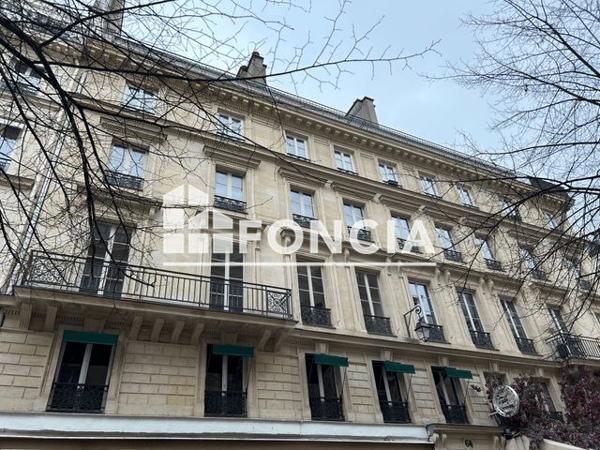 Location Appartement 4 pièces 76.51 m² - 64 RUE RAMBUTEAU Paris 75003
