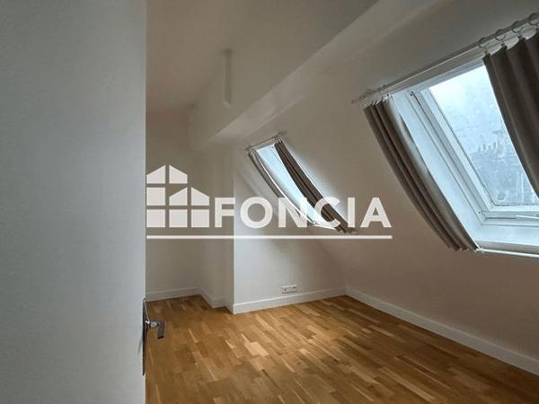 Location Appartement 4 pièces 76.51 m² - 64 RUE RAMBUTEAU Paris 75003