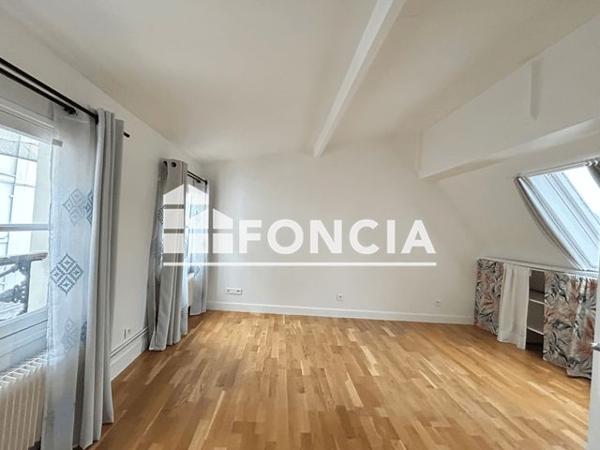 Location Appartement 4 pièces 76.51 m² - 64 RUE RAMBUTEAU Paris 75003