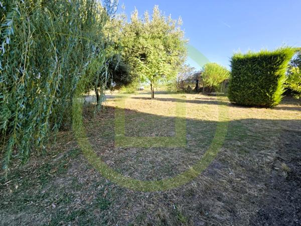 Maison à SAINT BONNET SUR GIRONDE (17150)
