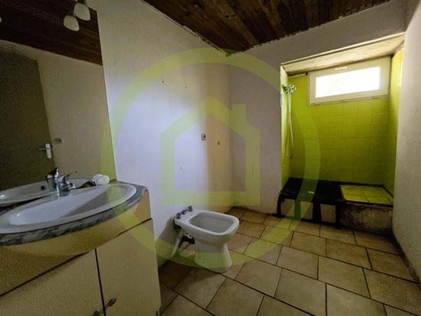 Maison à SAINT BONNET SUR GIRONDE (17150)