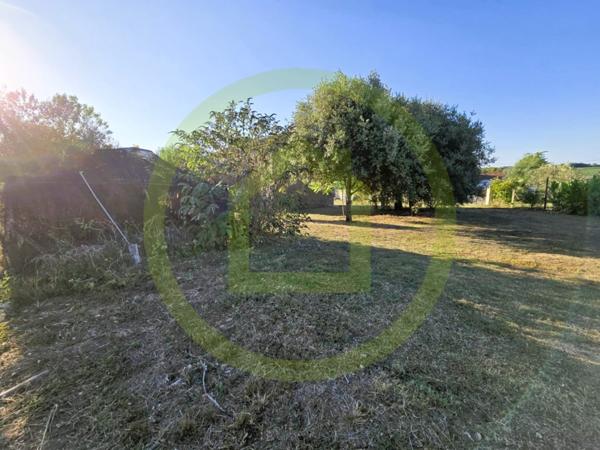 Maison à SAINT BONNET SUR GIRONDE (17150)