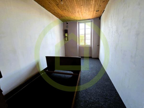 Maison à SAINT BONNET SUR GIRONDE (17150)