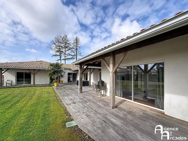 Villa contemporaine de standing - Architecture et volumes d'exception Blanquefort (33290)