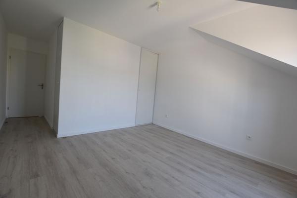 À vendre : Appartement 4 pièces à COMBS LA VILLE