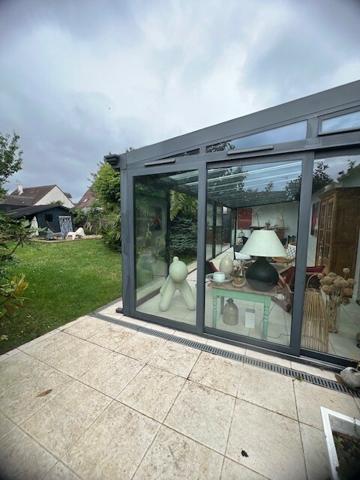 Pavillon individuel 132 M2 sans vis à vis.