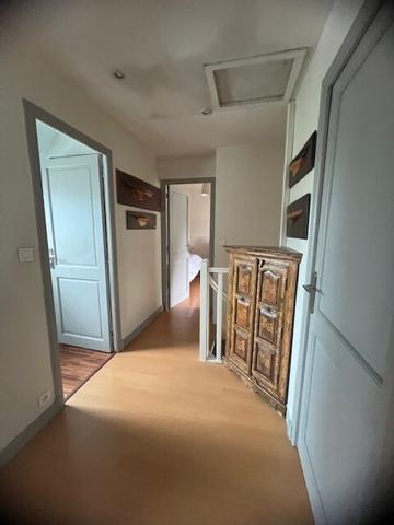 Pavillon individuel 132 M2 sans vis à vis.