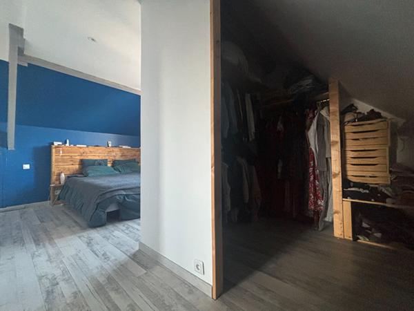 Maison dans le bourg d'Entrammes - 5p -127.87 m2 - 4 chambres