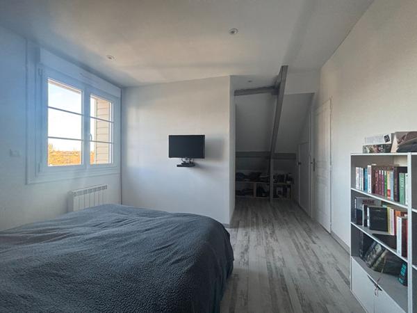 Maison dans le bourg d'Entrammes - 5p -127.87 m2 - 4 chambres