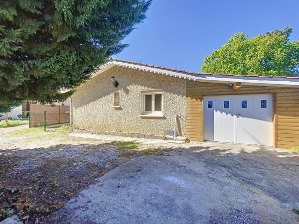 GUJAN-MESTRAS ! Maison 4 pièces de 125 m2 avec véranda, garage et patio !