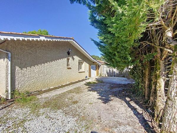 GUJAN-MESTRAS ! Maison 4 pièces de 125 m2 avec véranda, garage et patio !
