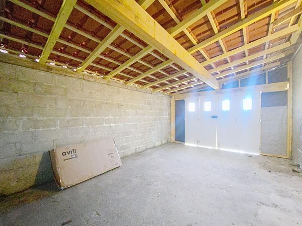 GUJAN-MESTRAS ! Maison 4 pièces de 125 m2 avec véranda, garage et patio !