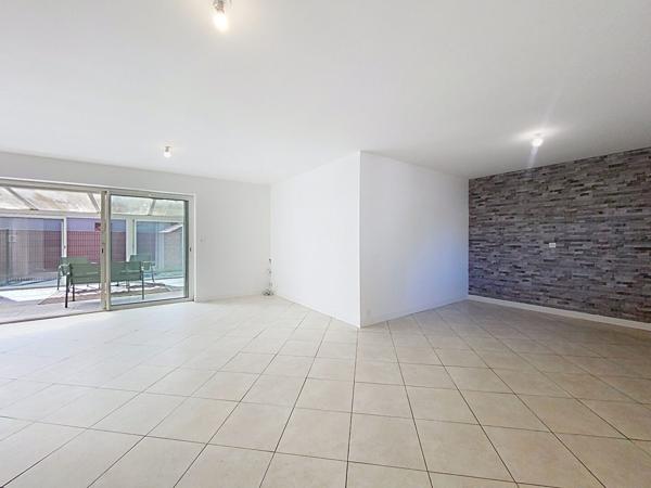 GUJAN-MESTRAS ! Maison 4 pièces de 125 m2 avec véranda, garage et patio !