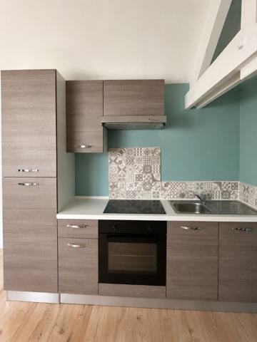 "APPARTEMENT MEUBLÉ 3 PIECES LE MANS 38M2"