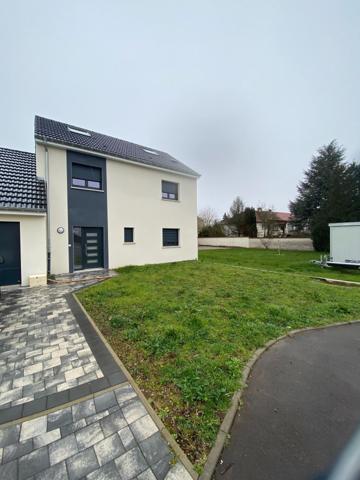 Superbe maison jumelée de 2020