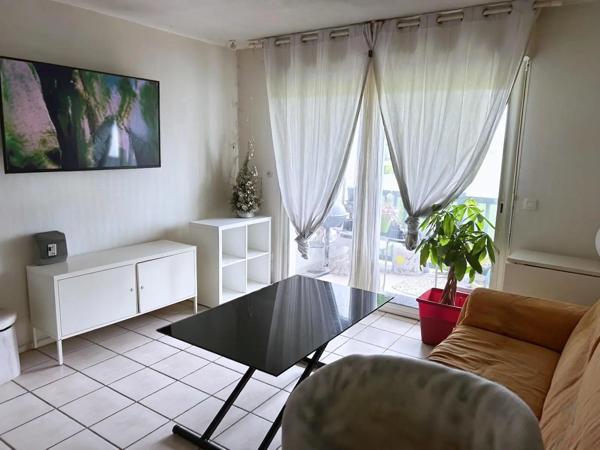 Appartement à vendre 2 pièces 49m² Doazon (64200)