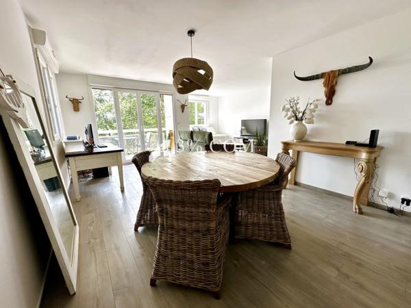 Appartement 5 pièce(s) 2 chambre(s) 88 m²