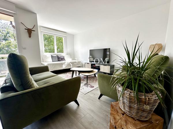 Appartement 5 pièce(s) 2 chambre(s) 88 m²