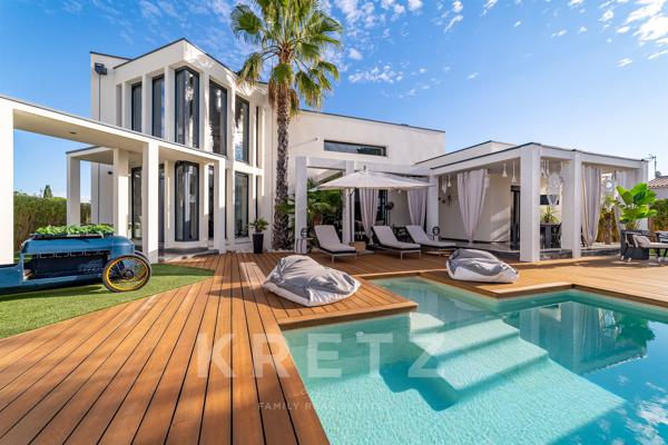 Villa contemporaine en bord de mer