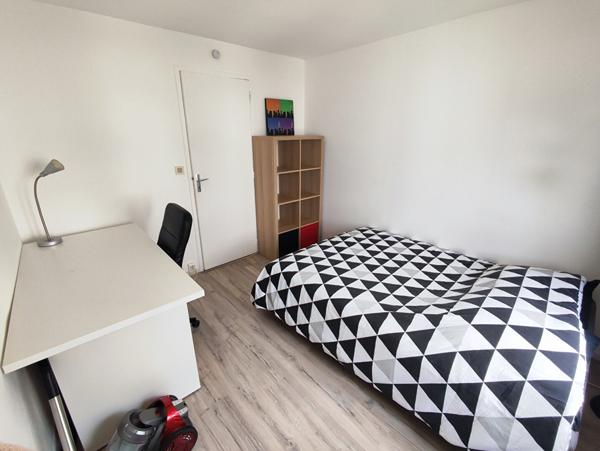 T2 mansardé - entièrement meublé - Quartier Giraudeau