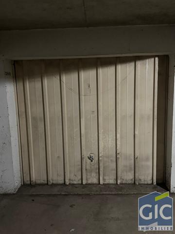 A LOUER GARAGE GRANDE DELLE A HEROUVILLE ST CLAIR, Herouville saint clair 14200
