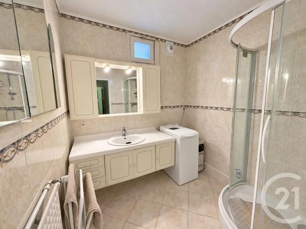 Appartement T3 à vendre  3 pièces - 69,12 m 2   LA MULATIERE  - 69