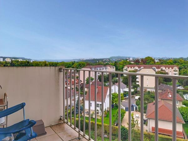 T2 lumineux - avec balcon et place de parking