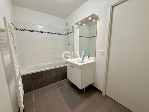 Appartement type 3 avec parking à Lille secteur Bois-Blanc , Lille