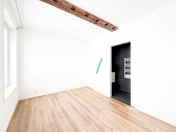 T2 + Mezzanine - Coeur du Vieux-Lille - Rue de Thionville , Lille