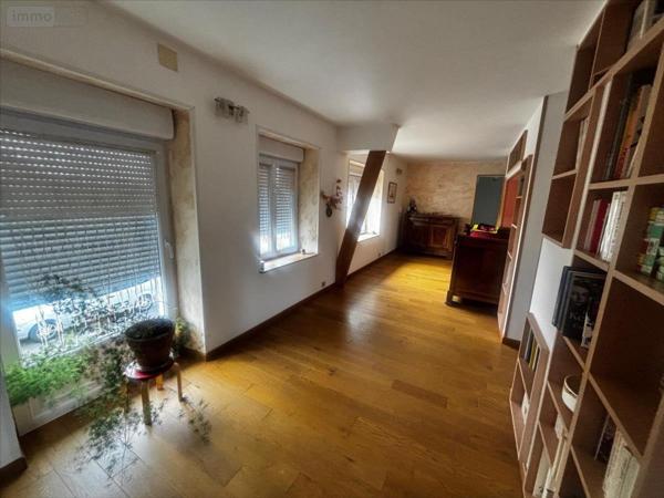 Maison à vendre à Saint-Germain-du-Puy dans le Cher (18390), ref : 04130