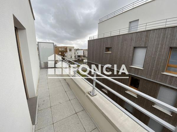 Location Studio 33.9 m² - 70 AVENUE MARIE CURIE Bussy Saint Georges 77600