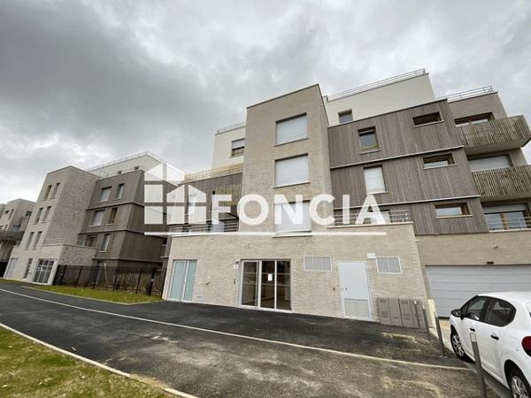 Location Studio 33.9 m² - 70 AVENUE MARIE CURIE Bussy Saint Georges 77600