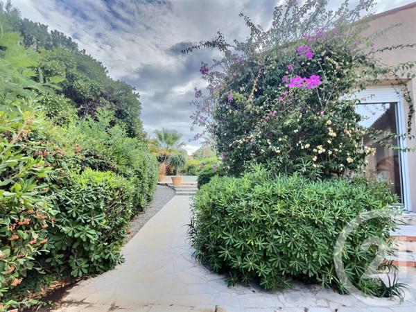 Maison à vendre  5 pièces - 150,37 m2 LES ISSAMBRES - 83