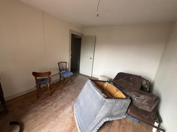 Maison à vendre |  Saint-Jean-d'Angély |  5 pièces | 74 m²