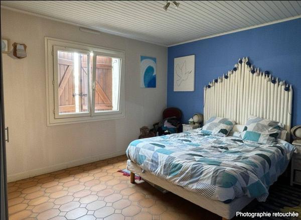 EXCLUSIVITE! A vendre maison à rénover Andernos- Maison de plain-pied à Andernos-les-Bains, proche plage du Mauret, avec jardin, garage et fort potentiel ANDERNOS La Source La chapelle forestière