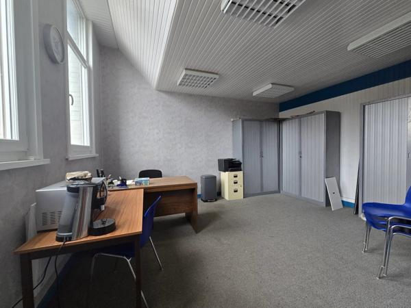 Local professionnel 190 m² – Lourches (59) – Idéal activités de santé