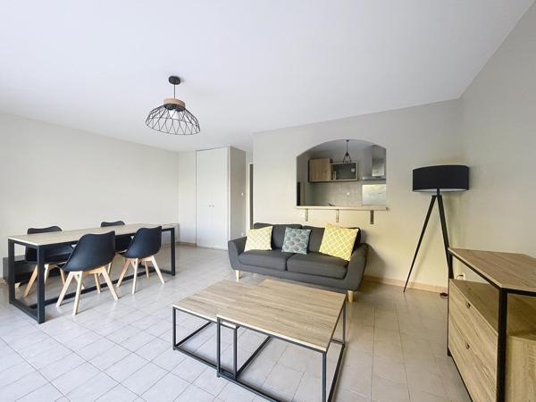 T2 AU CALME AVEC JARDIN ET PARKING